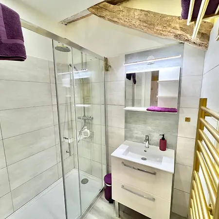 Holiday home Brasserie Des Paloufettes - Classe 3 Etoiles Le Mas-d'Azil
